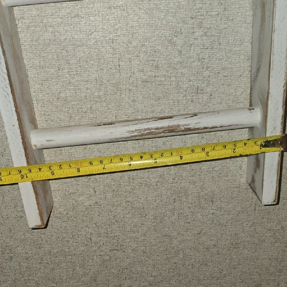 Vintage White Ladder Wall Shelf - Picture 4 of 6